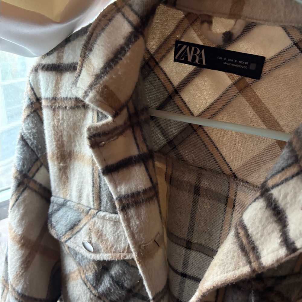 Zara Shacket - Picture 2 of 3